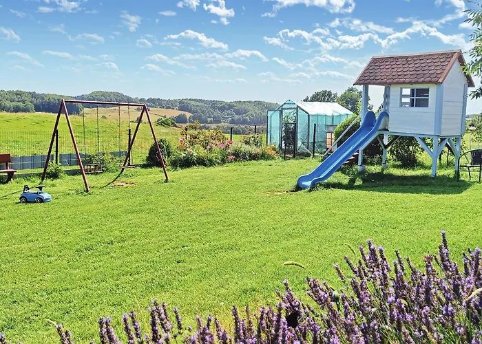 1 Bedroom Stunning In Apartamento